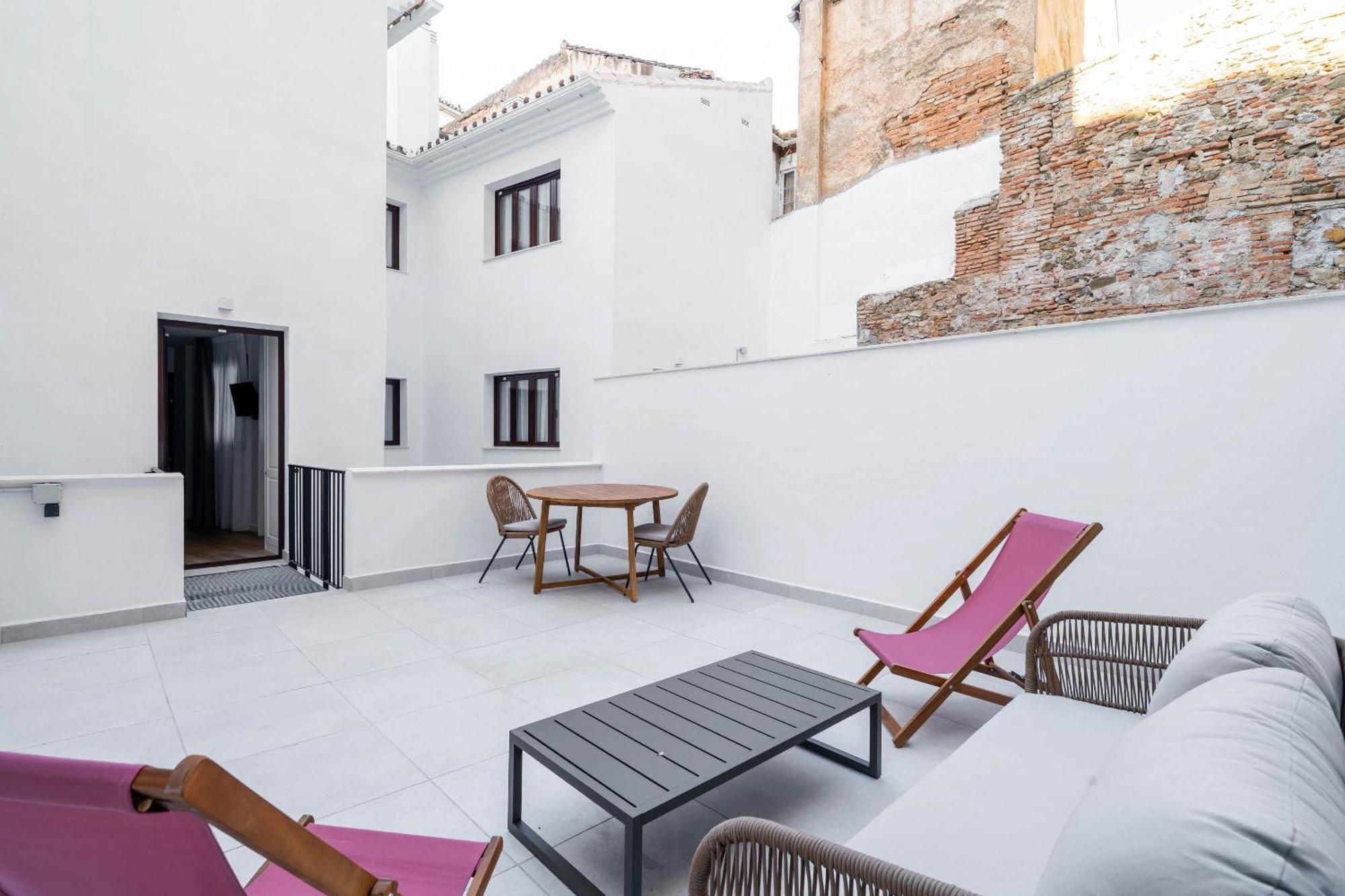 Limehome Malaga Calle Victoria Стая снимка