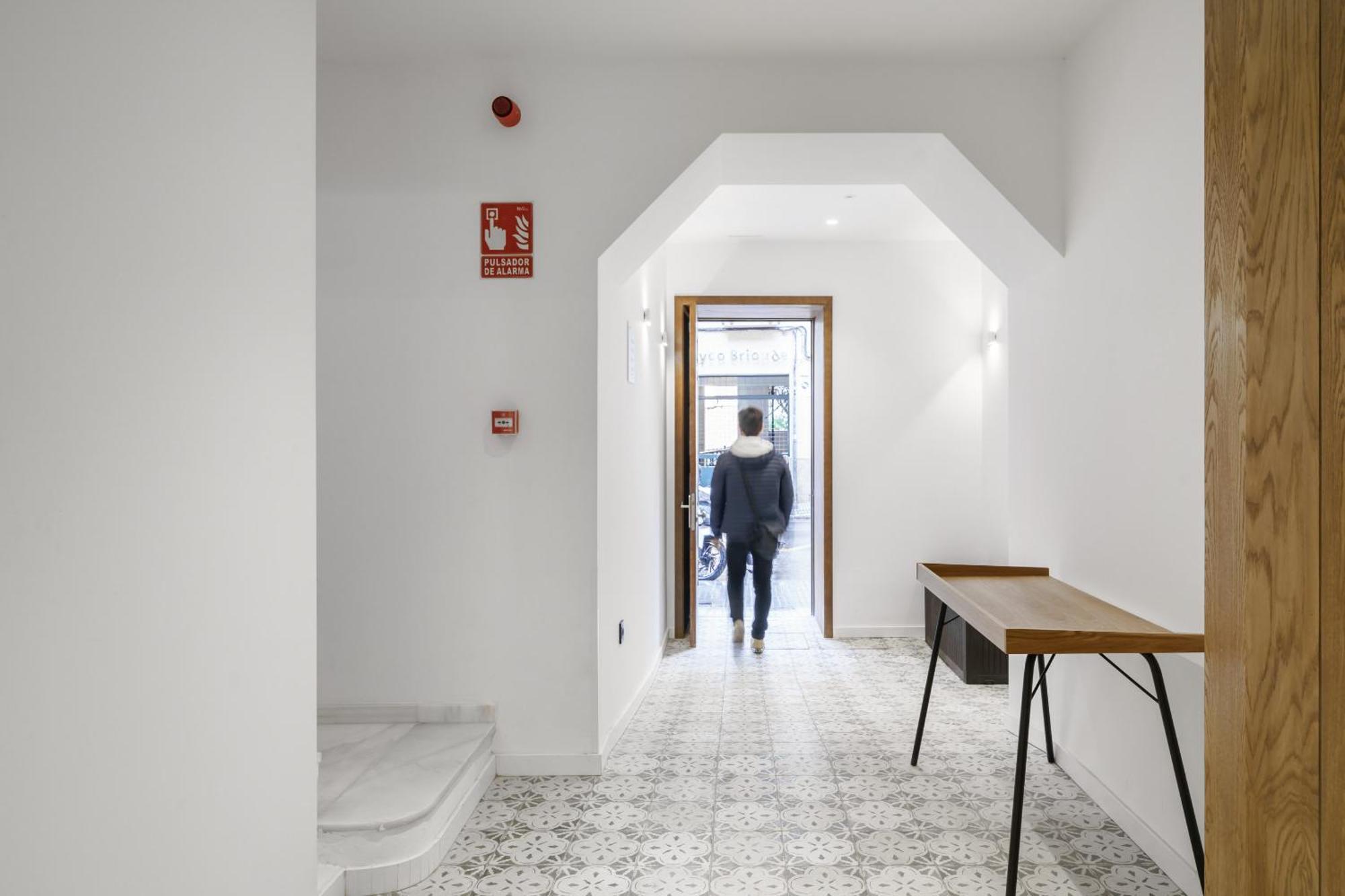 Limehome Malaga Calle Victoria Екстериор снимка