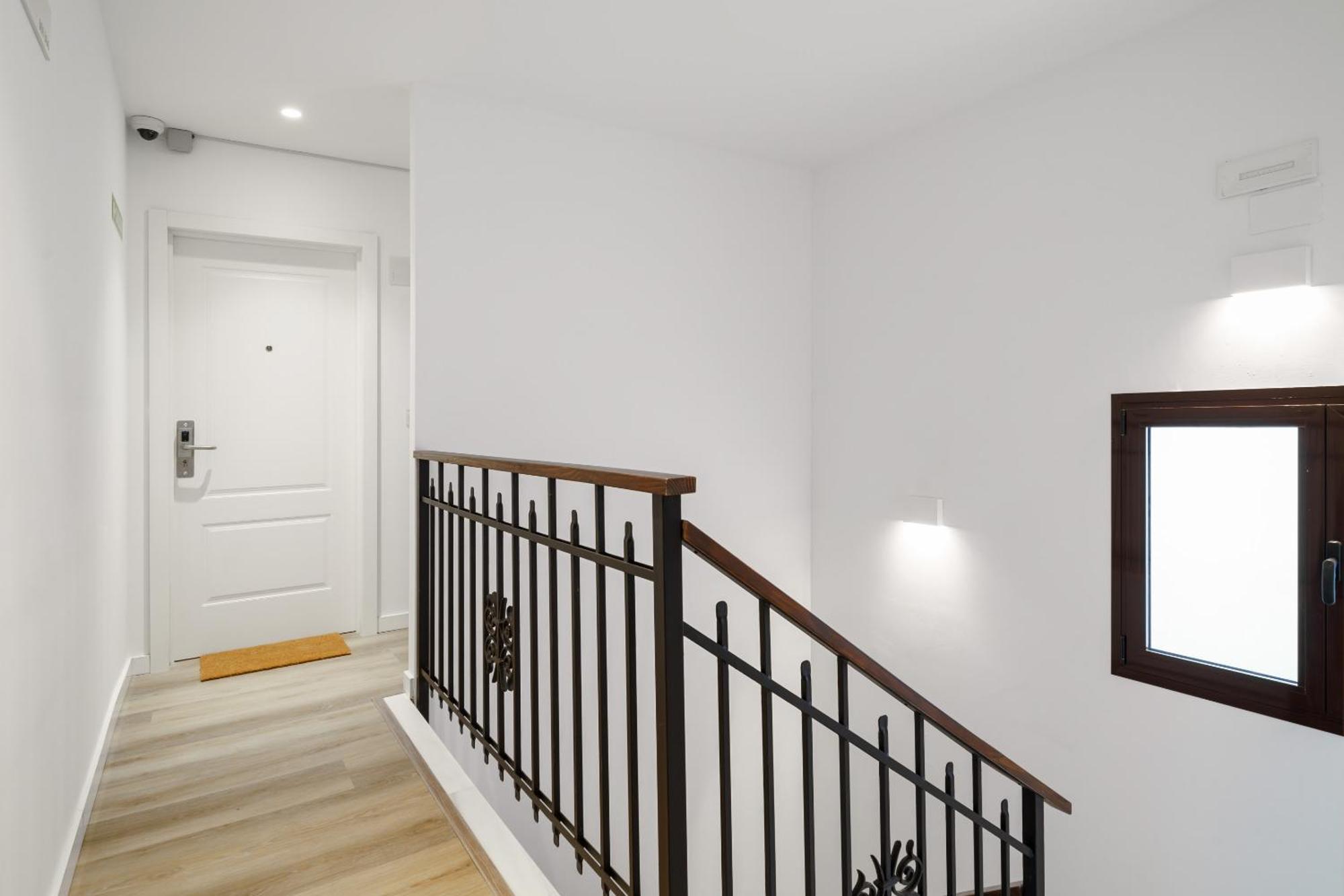 Limehome Malaga Calle Victoria Екстериор снимка