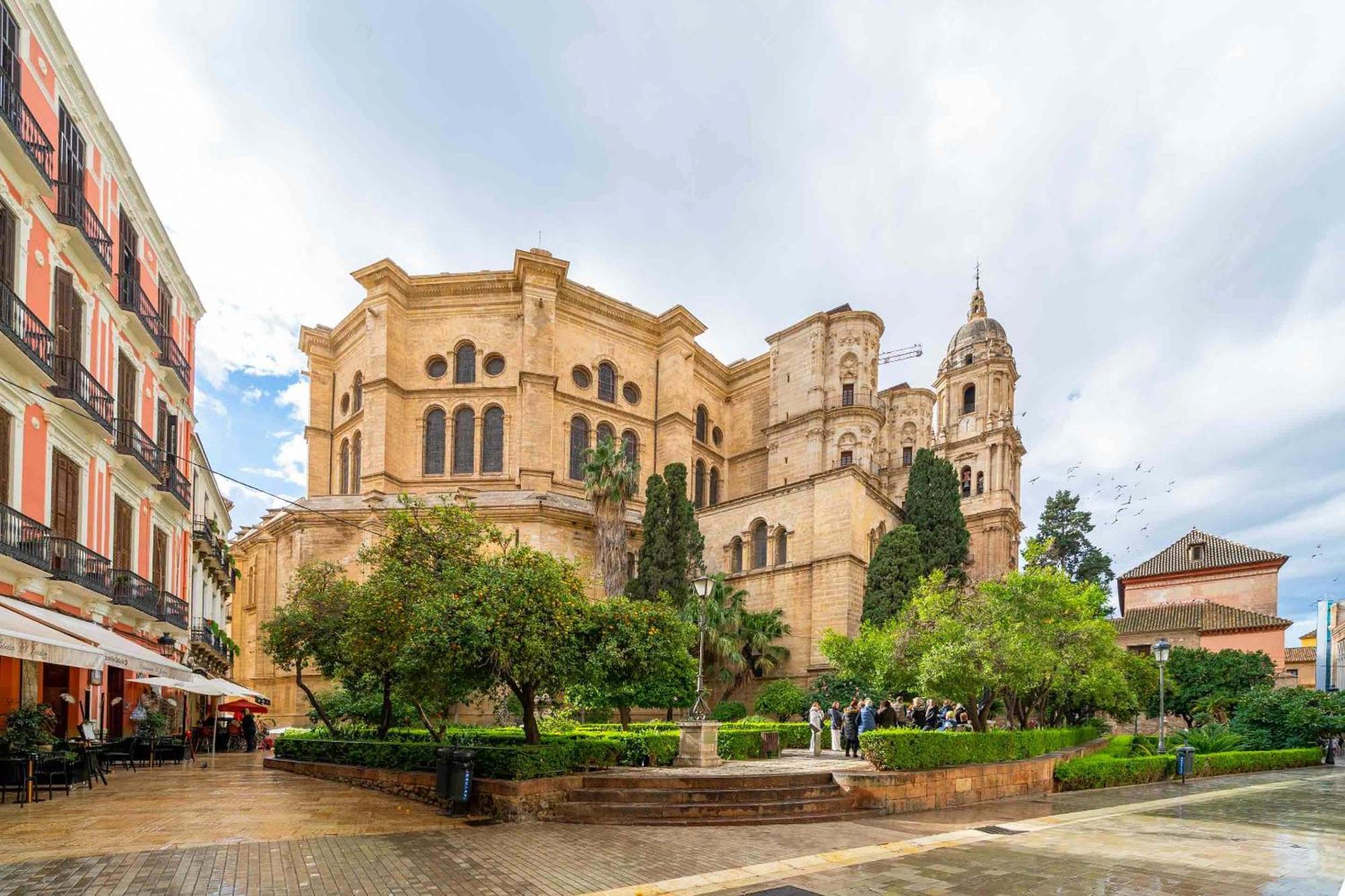 Limehome Malaga Calle Victoria Екстериор снимка