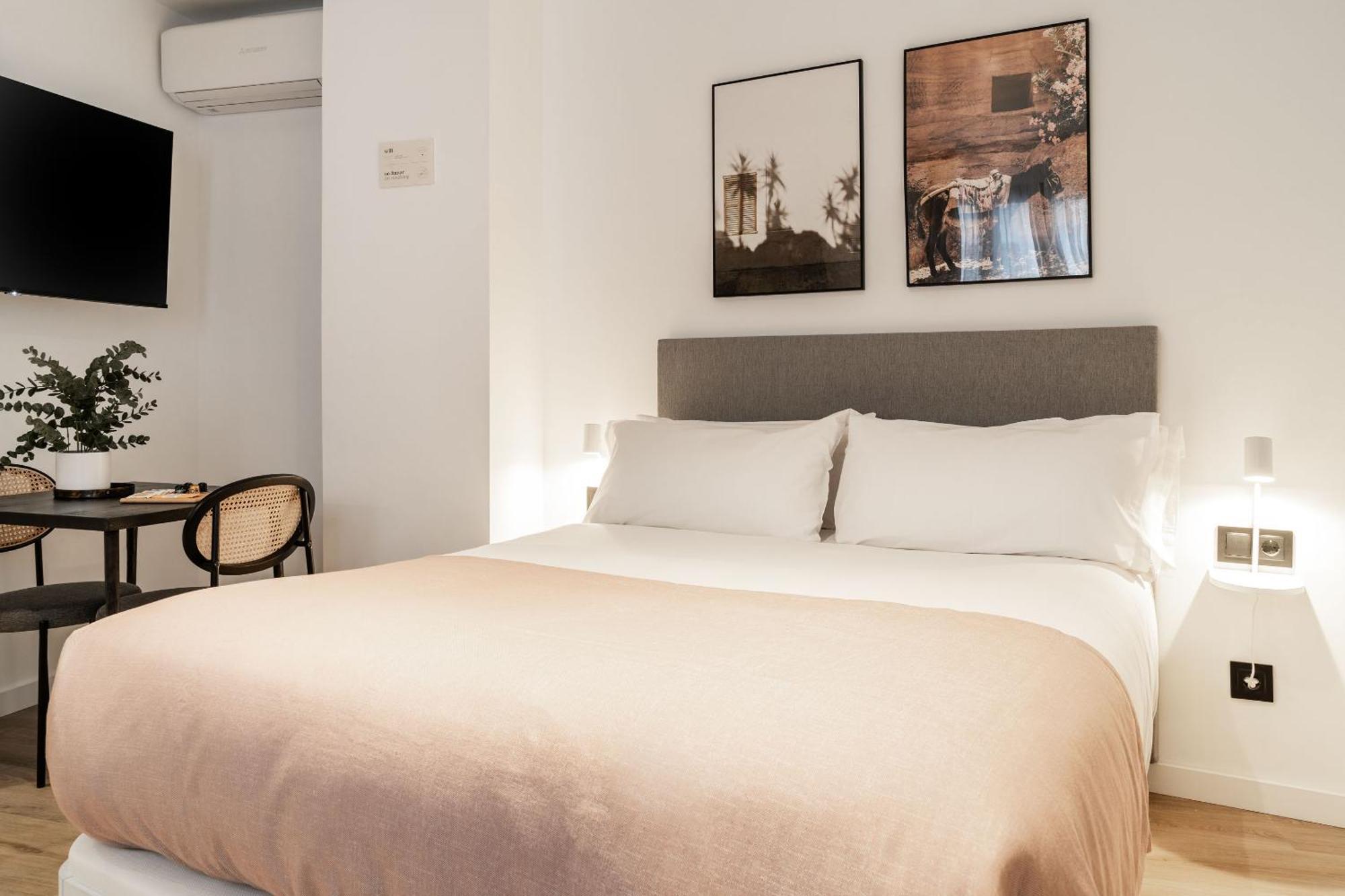 Limehome Malaga Calle Victoria Стая снимка