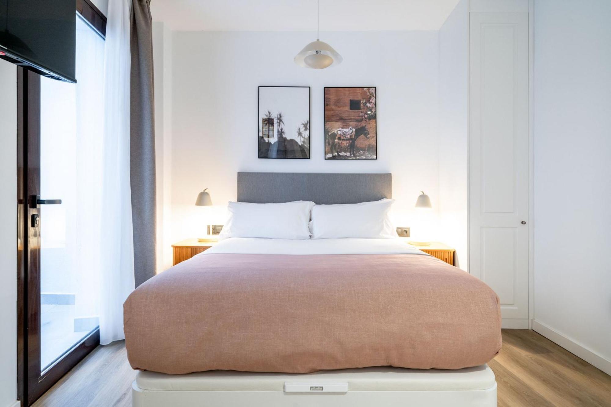 Limehome Malaga Calle Victoria Стая снимка