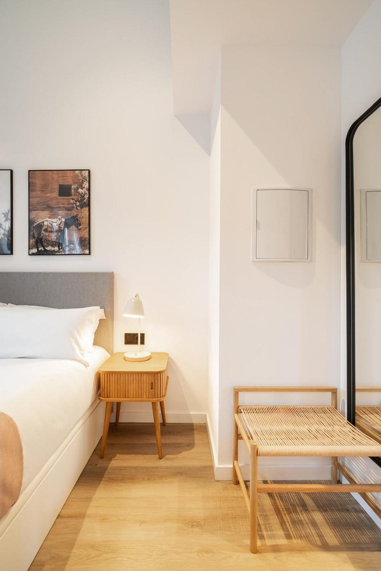 Limehome Malaga Calle Victoria Стая снимка