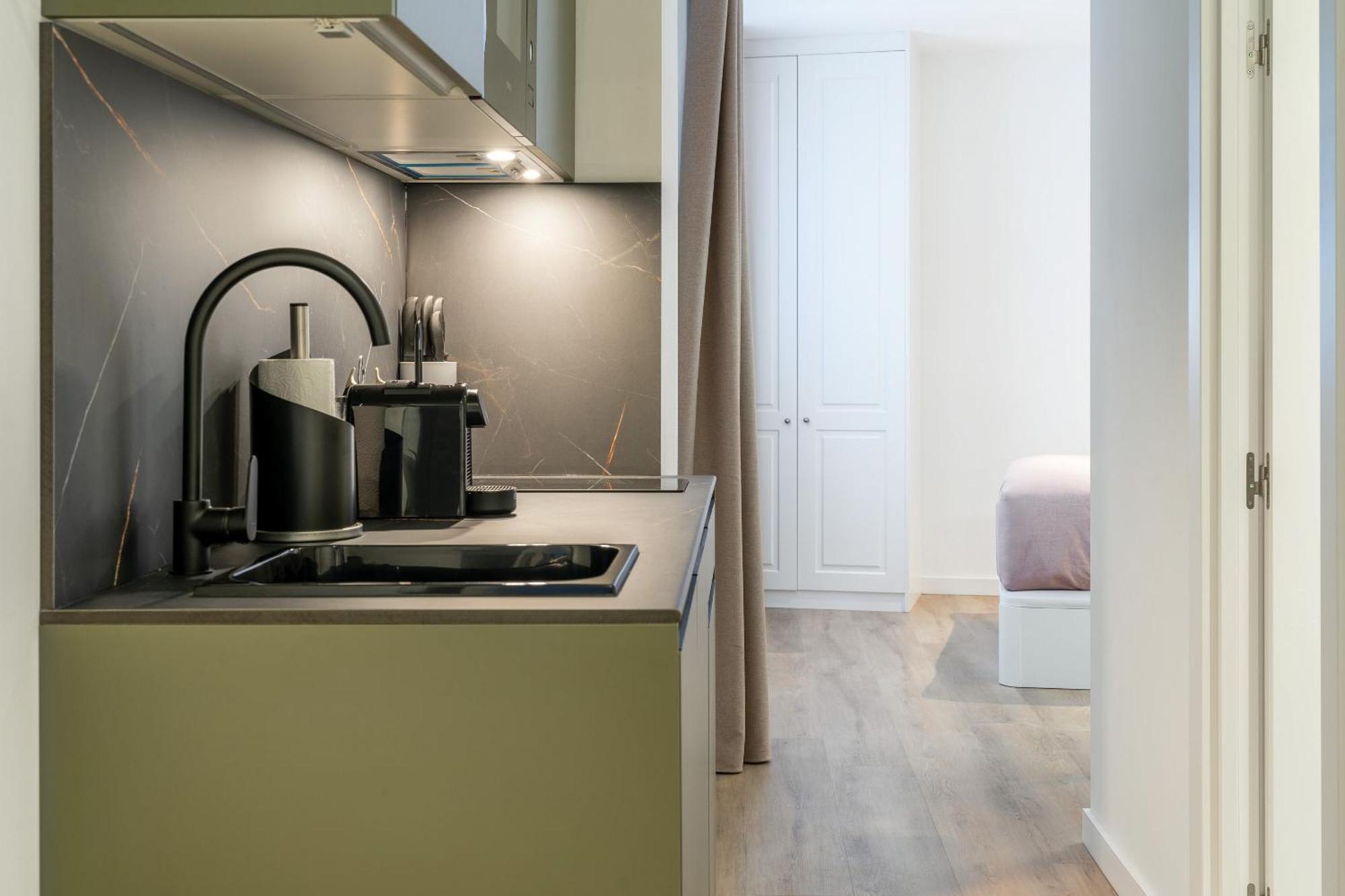 Limehome Malaga Calle Victoria Стая снимка